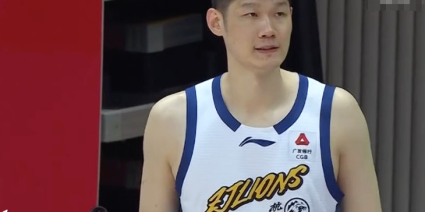 开云娱乐-胡金秋狂砍31分！广厦力克青岛重回积分榜首，周四黄龙主场再战