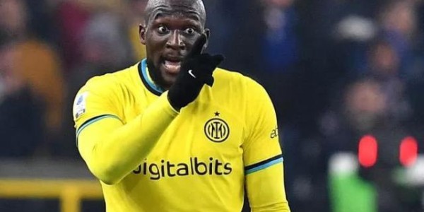 开云娱乐-卢卡库大骂巴雷拉！国米闷平小因认输：夺冠没戏了