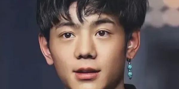 开云娱乐-胡金秋狂砍31分！广厦力克青岛重回积分榜首，周四黄龙主场再战