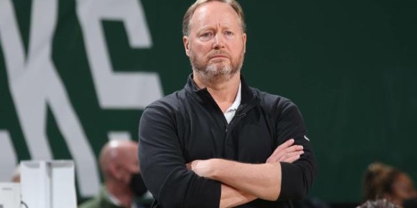 开云官网-【观察】卫冕冠军步履不停 雄鹿为开启王朝而战！