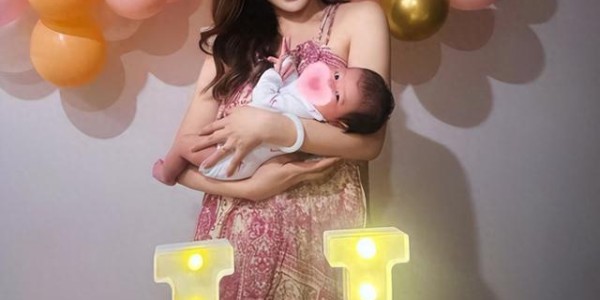 kaiyun-李弘权一家近照，24岁成巨星，妻子是白富美教师，顶薪没悬念了|上海队|cba联赛|上海男篮|NCAA|nba_新浪体育_新浪新闻