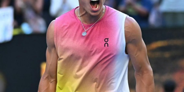 开云在线-IW男单第三轮下半区前瞻：兹维过关无虞，辛纳再会沙波！